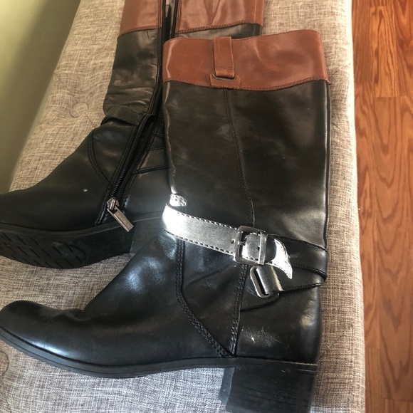 Bandolino color block riding boot with small heel - Picture 2 of 3
